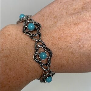 1973 Sarah Coventry signed "Blue Lady" bracelet antiqued silver-tone